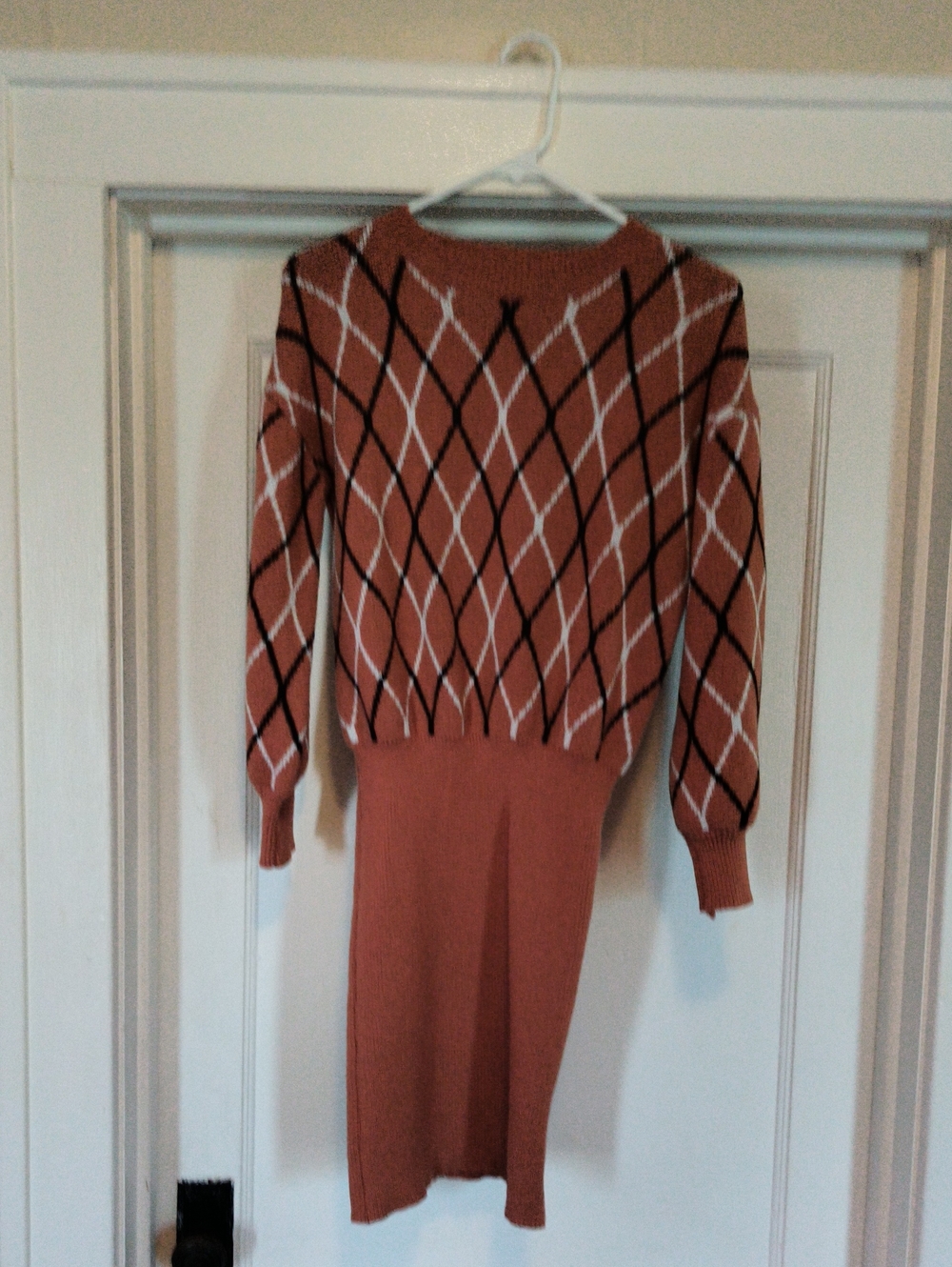SHEIN Rust Brown Argyle Knit Dress with Cream & Black Accents